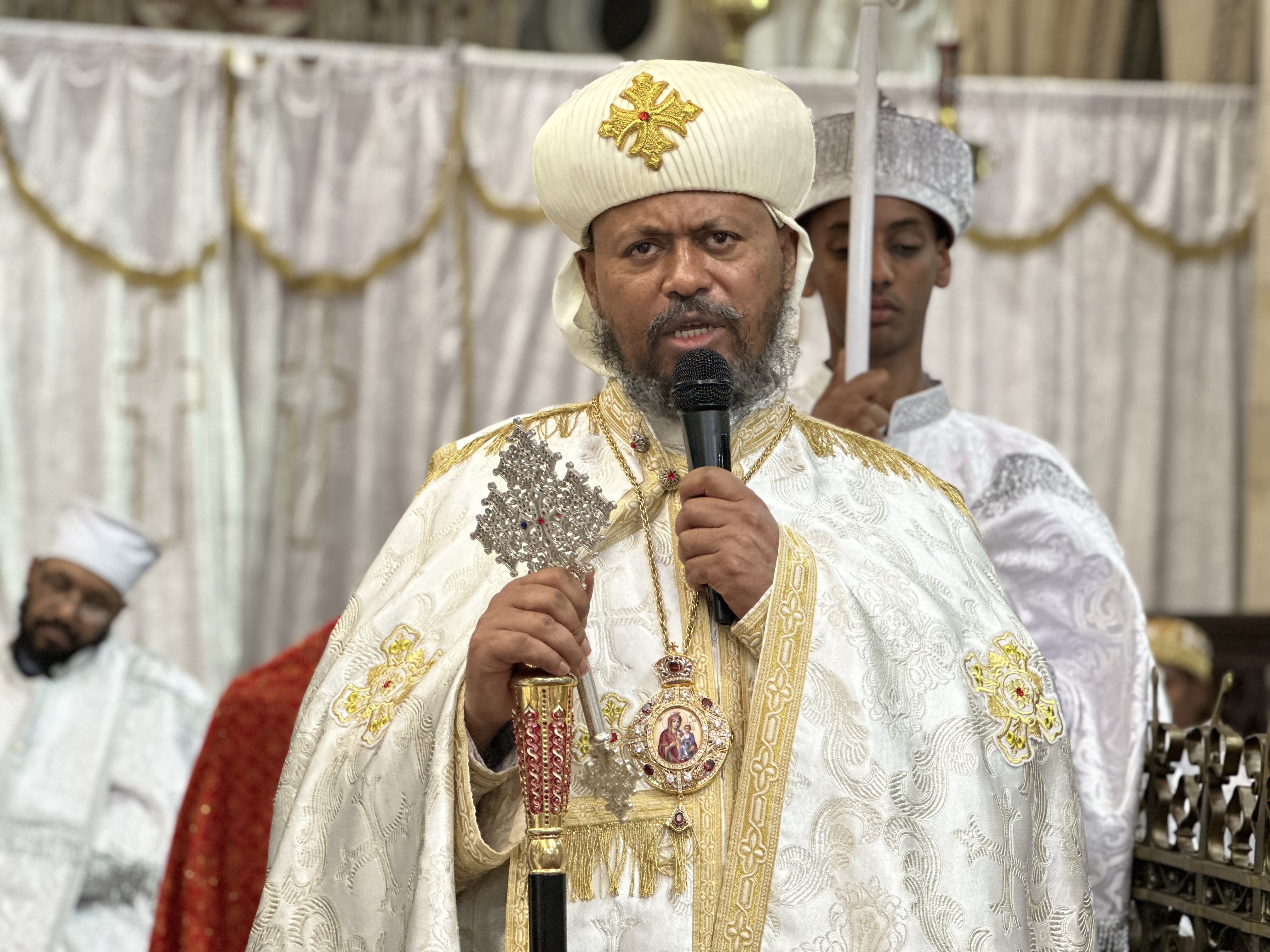 ብፁዕ አቡነ ሄኖክ ሊቀ ጳጳስ